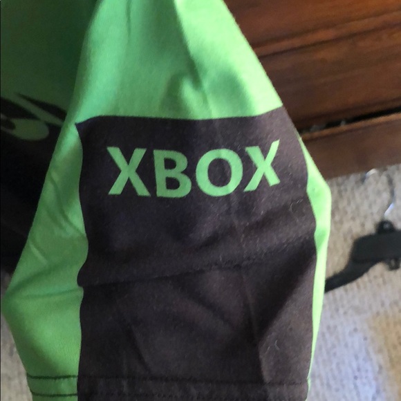 RARE Xbox Jersey - Picture 3 of 5